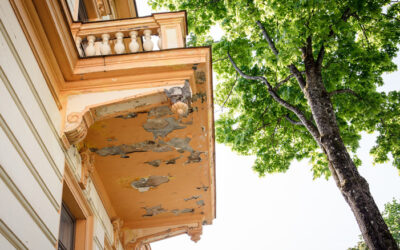 How to Fix Peeling Paint on the Exterior of a House?